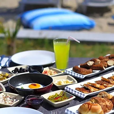 Cunda Basel Hotel Ayvalik